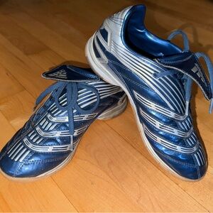 Adidas Predator Absolute FG indoor soccer shoes 2006 blue silver youth size 3